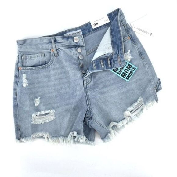 NWT YMI Jeans Women's Distressed High Rise Mom Shorts Blue Light Wash Size 7/28 - Picture 1 of 9
